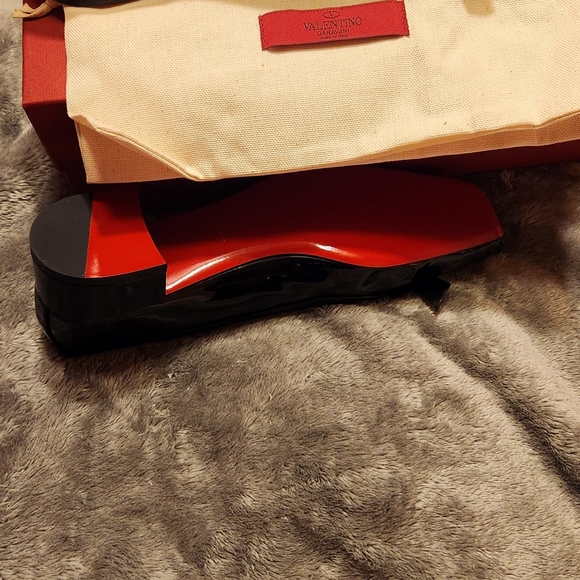 Authentic Christian Louboutin mamaflirt flats - Picture 5 of 8